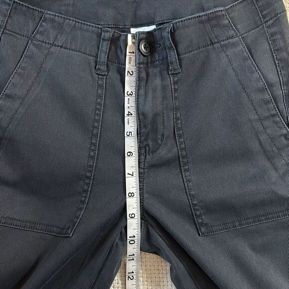 Cabi #3395 quest utility pant dark blue gray‎ size 6 BIN A - Picture 10 of 10